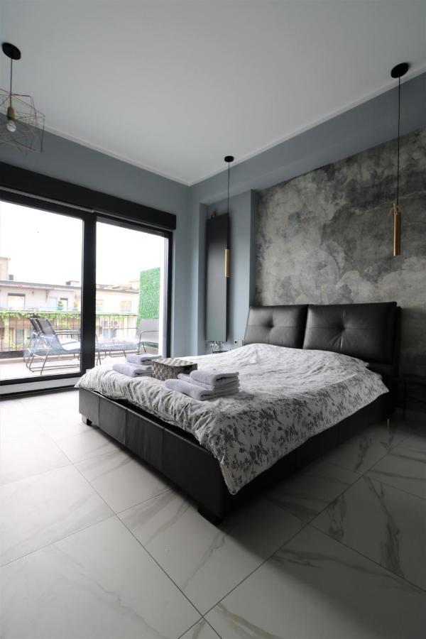 Deluxe Skyline Retreat Studio - Old Town Bucureşti Eksteriør bilde